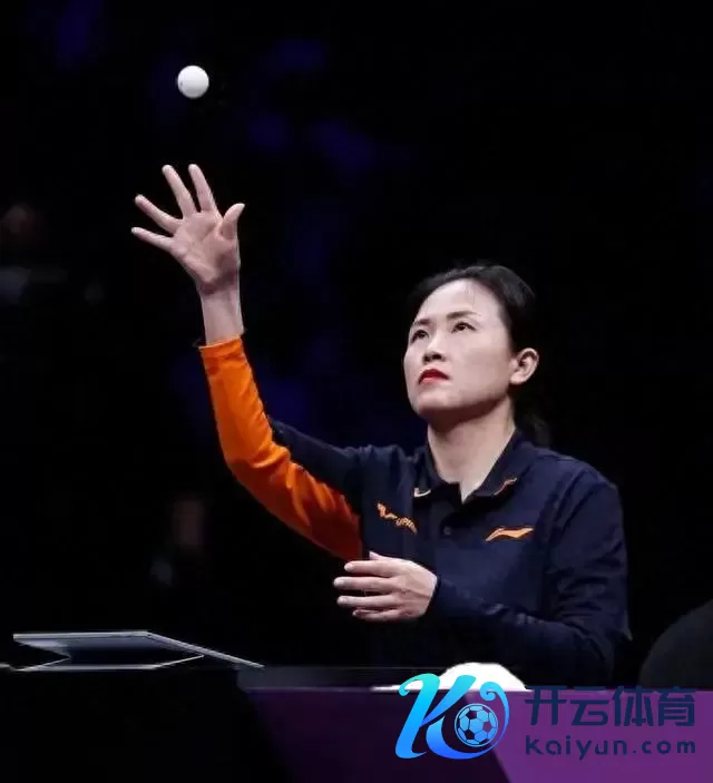 中国乒坛历史首位！朱玲裁判法令乒乓球女单决赛，巴黎奥运会上还有多位中国裁判